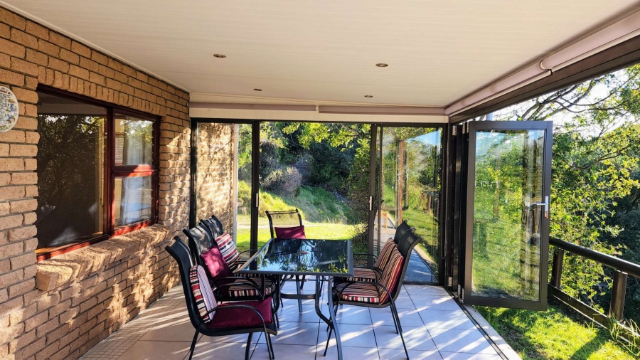 2 Bedroom Property for Sale in Brenton On Lake Western Cape